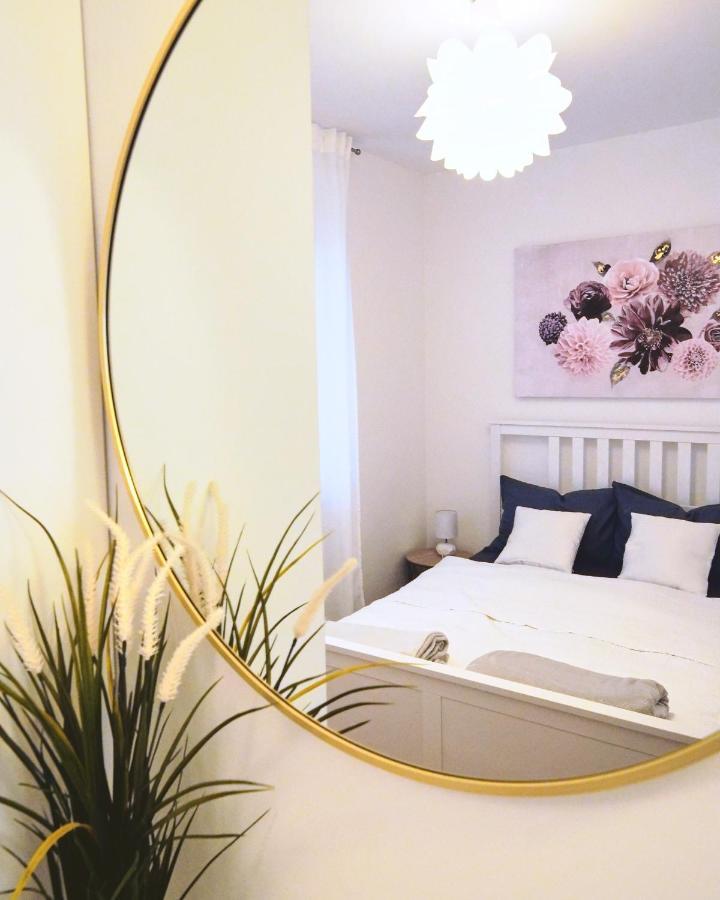 Lovely Apartment Mira Near Airport Zagreb 大戈里察 外观 照片
